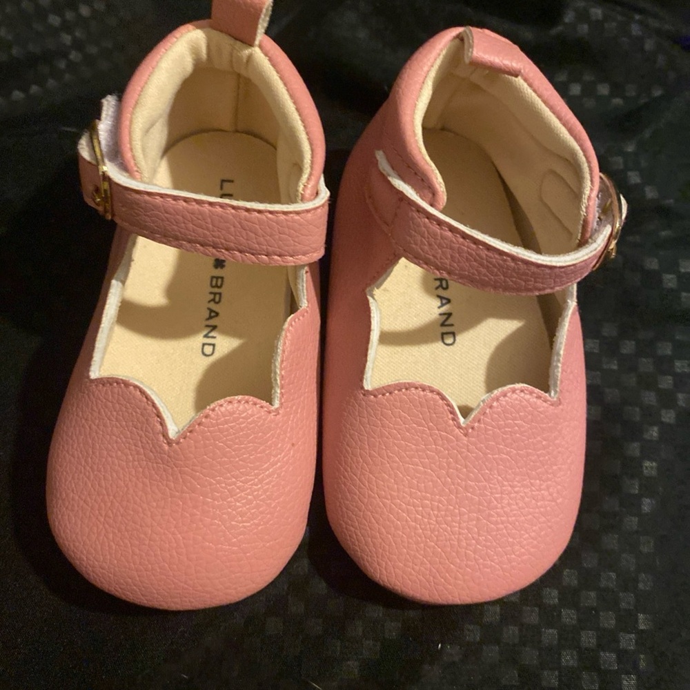 Lucky Brand Infant Cradle Shoes Size 4